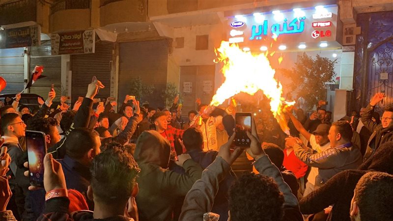احتفال أهالي بني