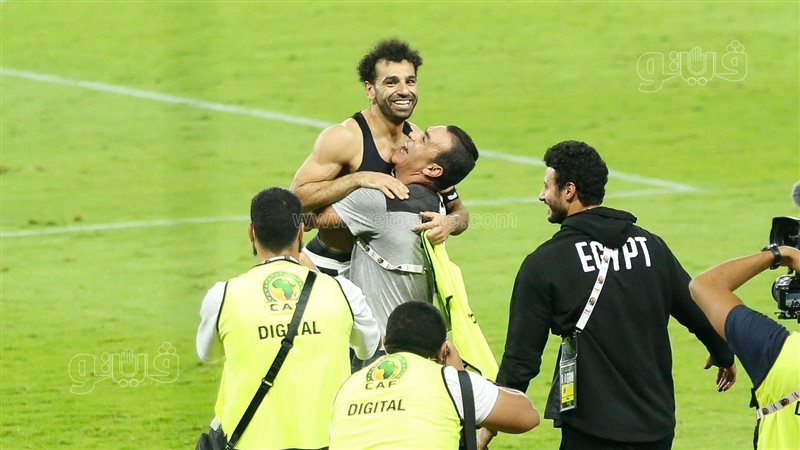  احتفال محمد صلاح