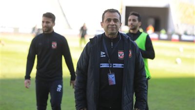 مترجم موسيماني يلتحق ببعثة الأهلي بالإمارات بعد شفائه من كورونا 