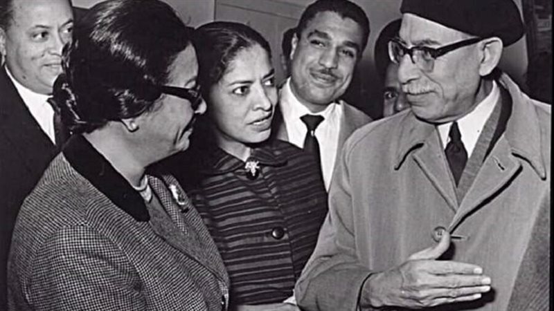 أم كلثوم مع الاديب