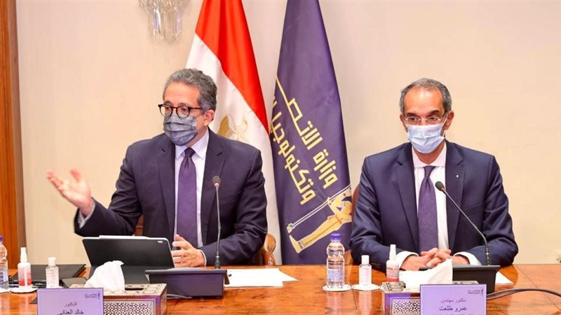 وزيرا السياحة والآثار