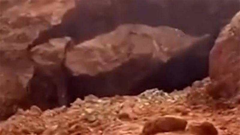 انهيار جزء من التربة