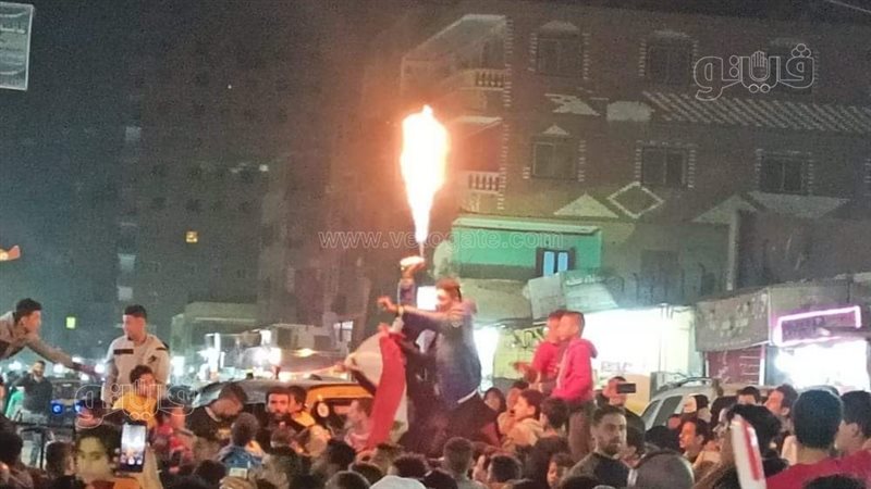 تشجيع المواطنين للمنتخب