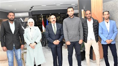 محافظ أسوان يستقبل وفد مجلس الوزراء لمتابعة مشروعات حياة كريمة |صور