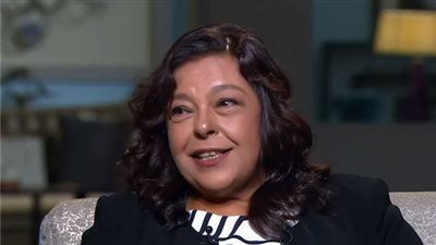 لطيفة فهمي.. كل ما تريد معرفته عن نازلي والدة هشام في البحث عن علا