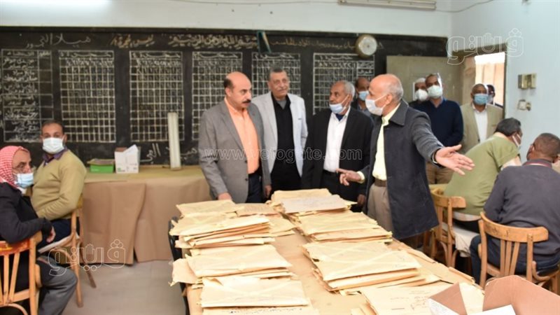 محافظ أسوان يتفقد