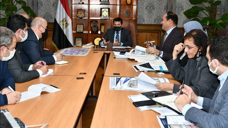 مناقشة إطلاق المشروع
