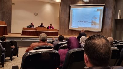  مستثمري العاشر تعقد اجتماعًا لأعضائها مع قيادات الجمارك حول تطبيق النافذة القومية للتجارة الخارجية