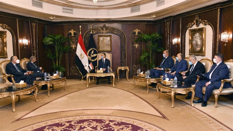 لقاء وزير الداخلية