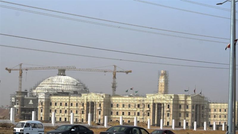 جامعة القاهرة الدولية