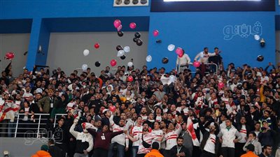 جماهير الابيض تشعل مباراة الزمالك أمام بورجوس في مونديال السلة | صور 