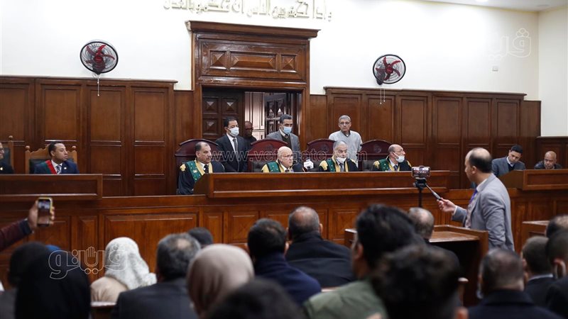 محاكمة متهمين 