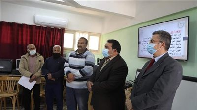 مدير تعليم الوادي الجديد يتابع فعاليات مهارات معلمي الصف الرابع الابتدائي