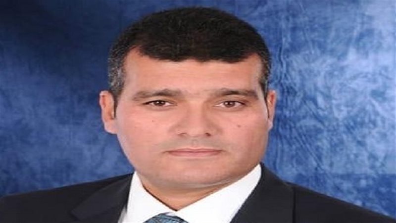 الدكتور مصطفى فاضل،