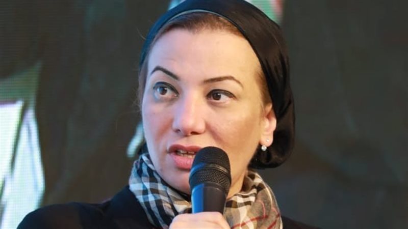 وزيرة البيئة
