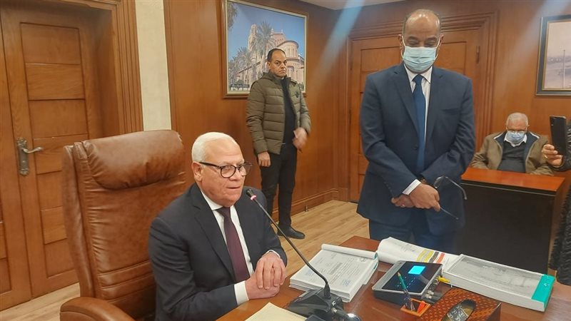 محافظ بورسعيد يعتمد