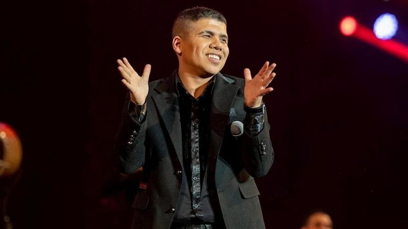 عمر كمال 