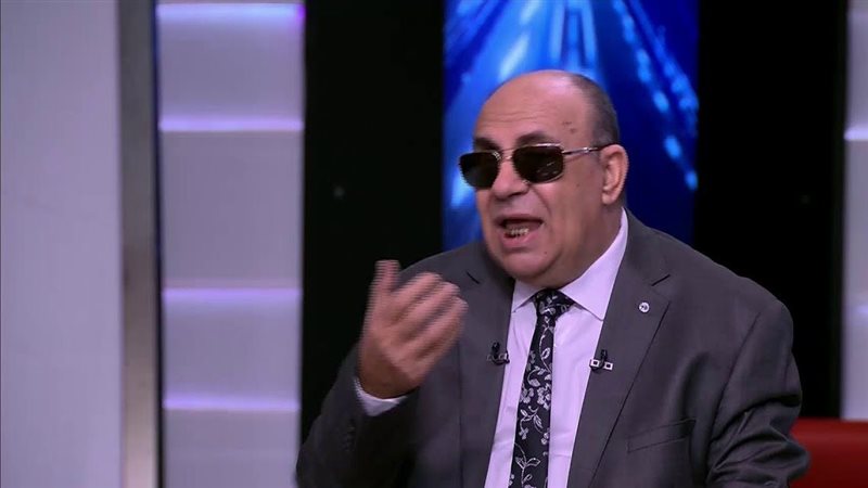 الدكتور مبروك عطية
