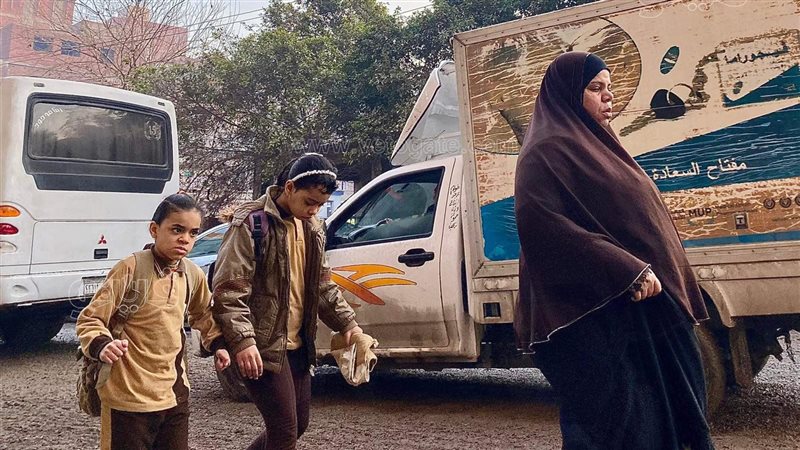 توافد الطلاب على