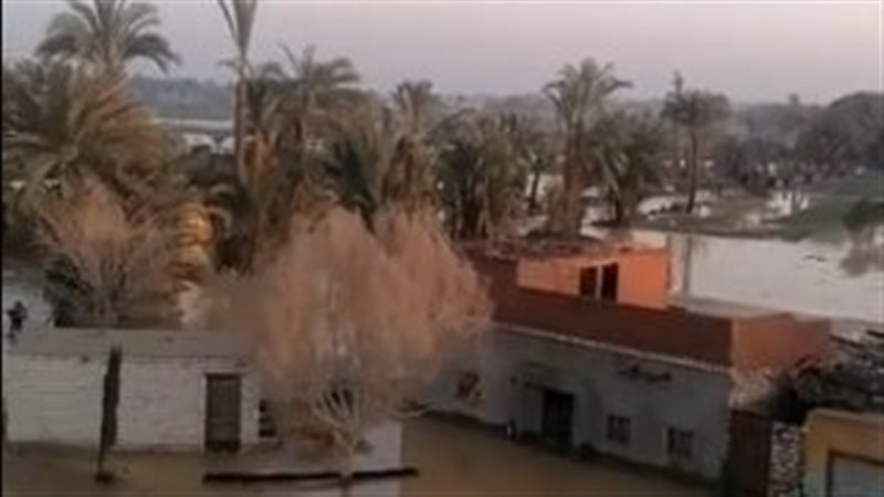 غرق منازل وزراعات