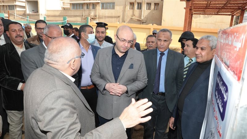 محافظ بني سويف يتفقد