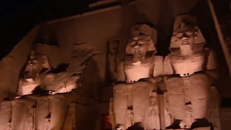  تعامد الشمس على