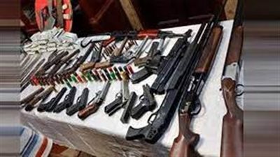القبض على 162 متهما بحوزتهم 403 قطعة سلاح ناري وأبيض بالمحافظات