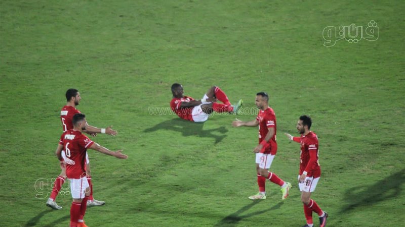 الأهلي والمقاصة 