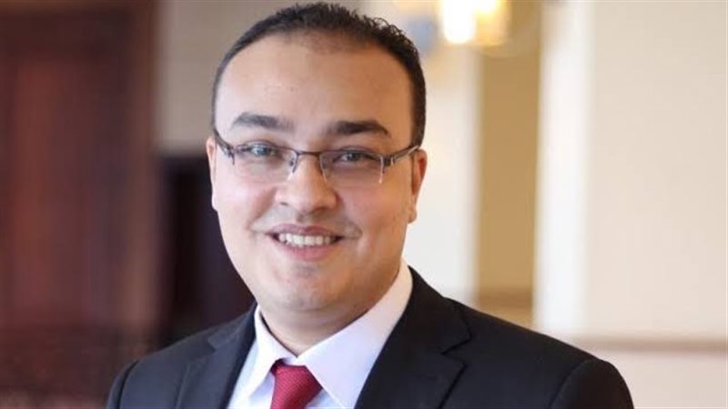  أحمد معطي الخبير