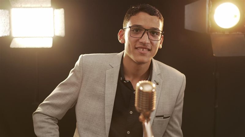 المنشد عبدالله خميس