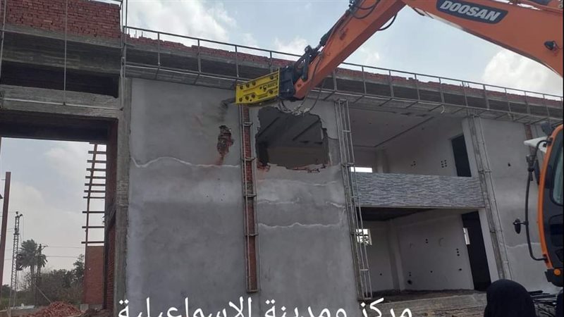 جانب من عمليات الإزالة