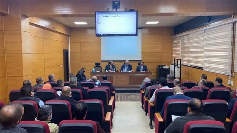 مطار القاهرة
