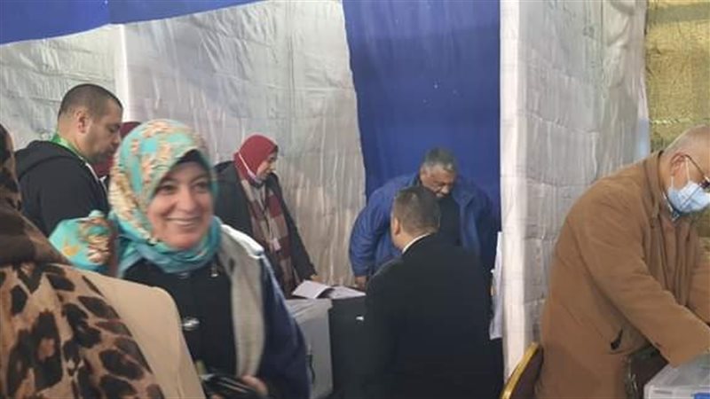 اقبال كثيف على انتخابات