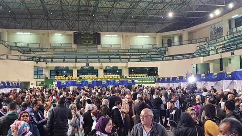 اقبال كثيف على انتخابات