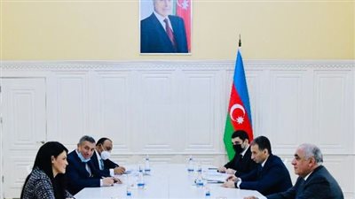 المشاط تبحث التعاون المشترك مع رئيس الوزراء الأذربيجاني 