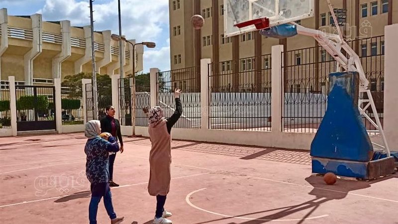 مبادرة قادرون باختلاف