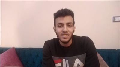 طالب مصري عائد من أوكرانيا يكشف تفاصيل رحلة العودة | فيديو