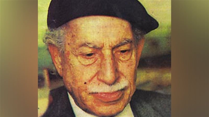 الاديب توفيق الحكيم