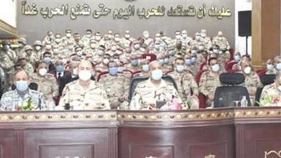 وزير الدفاع يشهد المرحلة الرئيسية لمشروع مراكز القيادة التعبوى 