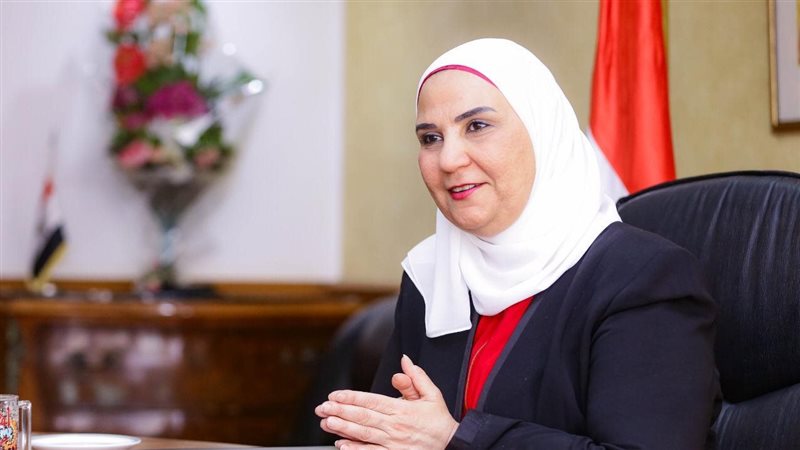 نيفين القباج وزيرة