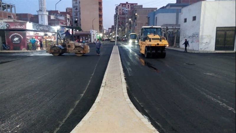 جانب من أعمال الرصف