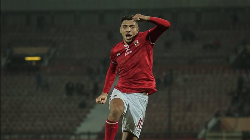 محمد شريف لاعب الأهلي