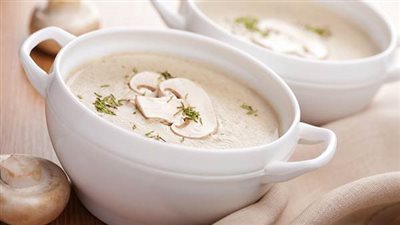 طريقة عمل شوربة الفطر لسفرة رمضان 