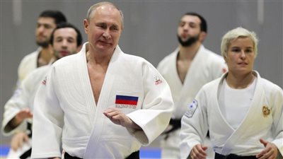 الدولي للجودو يعزل بوتين من جميع مناصبه بالاتحاد 