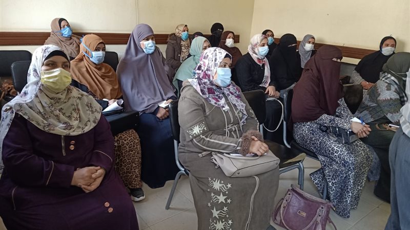 جانب من الندوة 