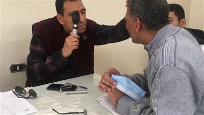 الكشف على 762 مواطنا خلال قافلة طبية بقرية أبيس الخامسة بكفر الدوار