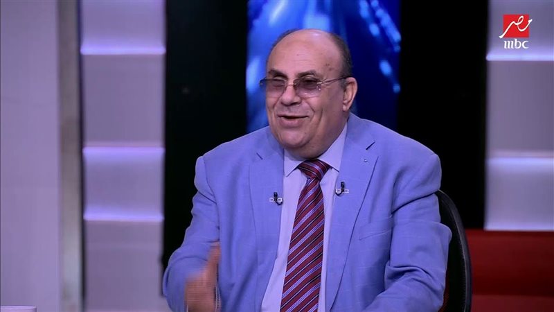 الدكتور مبروك عطية
