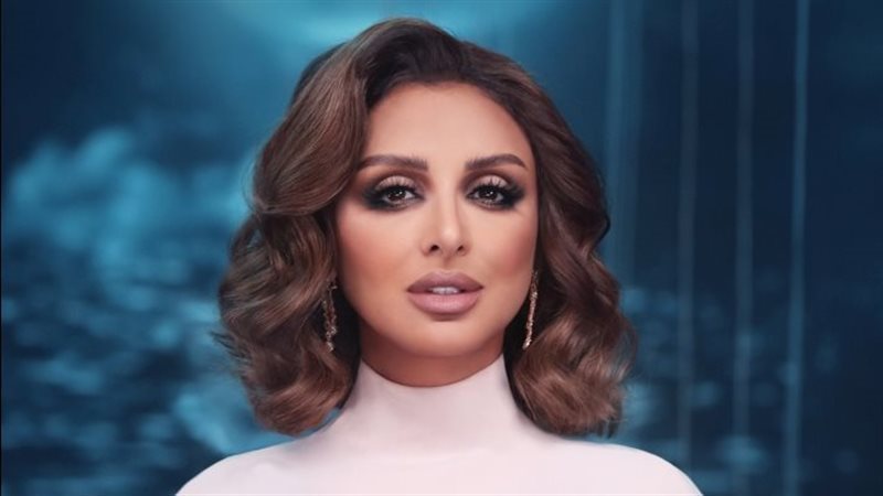 الفنانة انغام