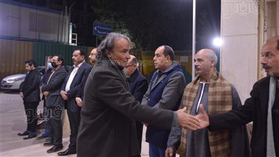 حمدي الوزيري ومحمد عبد الحافظ يقدمان واجب العزاء في يسري الجندي|فيديو وصور
