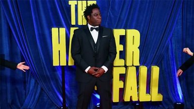 جيمس صامويل يفوز بأفضل ظهور لـ مخرج في حفل BAFTA